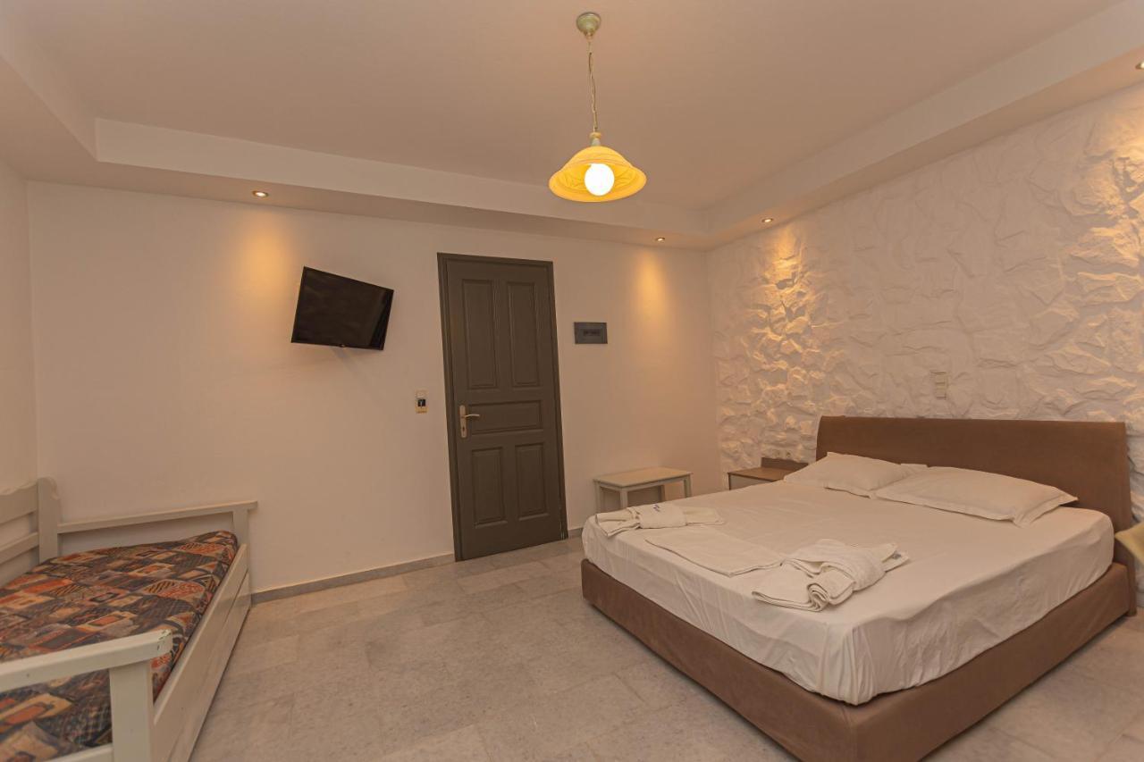 Kallithea Hotel Agia Anna  Extérieur photo